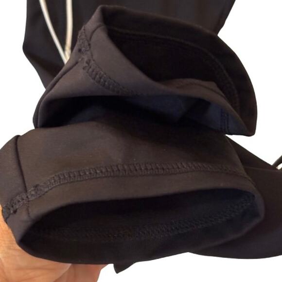 Ladies Motion 365 Made by Fabletics Athletic‎ Piped Black Leggings - Picture 4 of 6